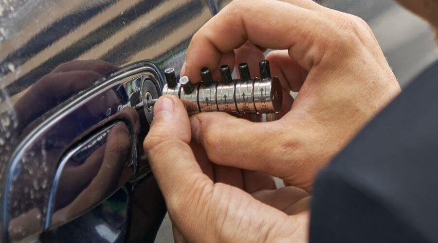 Professional New roof installation in Republic, MI